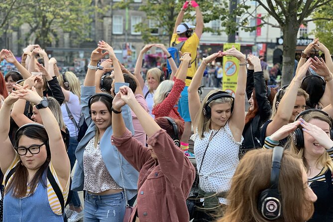 A Silent Disco Adventure in Cardiff - Weather and Running in Rain: How to Plan Your Cardiff Timing