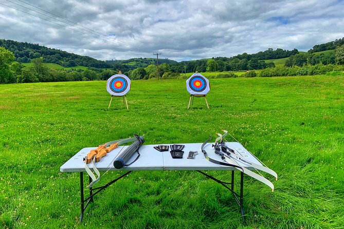 Archery & Axe Throwing in Llangollen - Archery and Axe Throwing in Llangollen, 5 minutes from town
