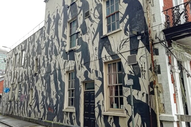 Cardiff Private Dark History Tour - Cardiff Central Market: daily life with a darker reputation