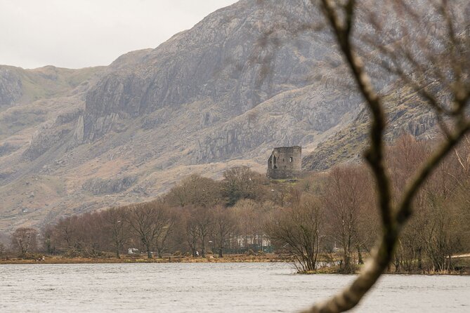 Llanberis, Conwy and Caernarfon Castle: A Self-Guided Driving Tour of Snowdonia - Armor, Mead, and Welsh Fusion Food Stops (Optional, But Worth Knowing)