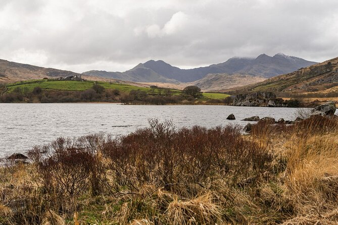 Llanberis, Conwy and Caernarfon Castle: A Self-Guided Driving Tour of Snowdonia - Llanfairpwllgwyngyll: Pronouncing Welsh Names Like You Mean It