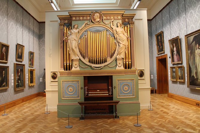 Private Doctor Who Walking Tour of Cardiff - St John the Baptist Church: organ music, production limits, and a hidden Cyberman