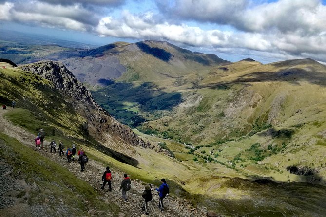 Private Snowdonia’s Mountains, Lakes & Mines Tour - Penrhyn Quarry and slate mining in a modern, adrenaline-ready way