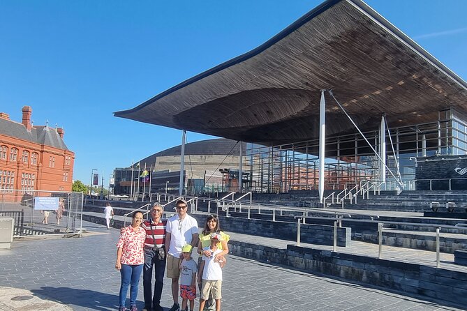 Sightseeing Tour Cardiff Bay and Vale of Glamorgan Full-Day Driver Guided - Who should book this Cardiff Bay and Vale of Glamorgan tour