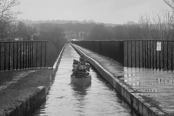 Small Group Pontcysyllte Aqueduct Canoe Trip - Small group logistics with Whitewater Active pickup