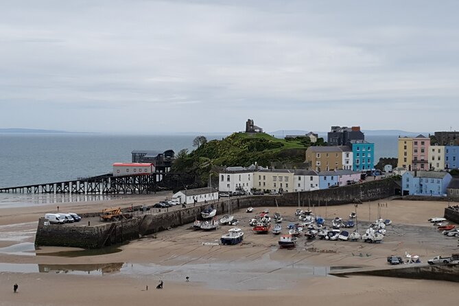 The Wandering Bard's Mythical West Wales Tour - Laugharne Dylan Thomas Birthday Walk: estuary views and literary stops
