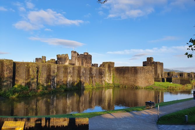 The Wandering Bard's Valley Tour or the Swansea Bay Tour. - What You Learn From Gareth: Welsh Words You Can Use